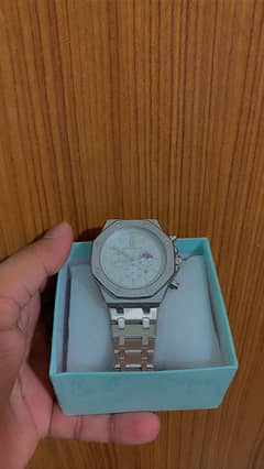 CD Watch