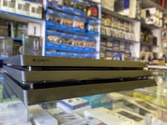 PS4 Pro with warranty , PlayStation 4 Pro , Ps5 , Xbox