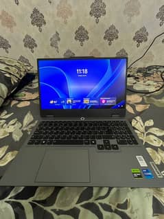 Lenovo LOQ 15 13650HX Core i7 - RTX 4050