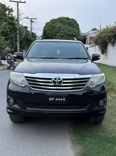 Toyota Fortuner 2.7 model 2014