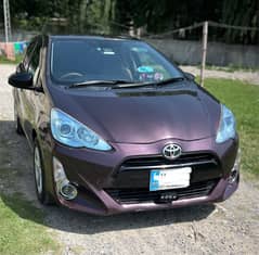 Toyota aqua Redwine 2016/18 for sale