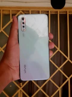 Vivo s1 128 gb