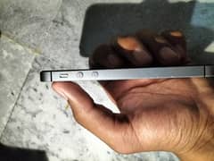 I phone SE 1st generation