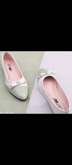women rexine fancy pumps