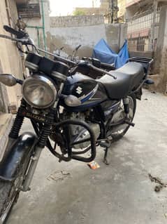 Suzuki GS 150