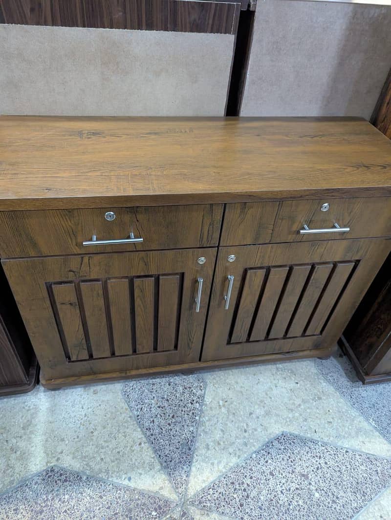 Salam I ma carpenters bedroom set cabinet doors etc 5