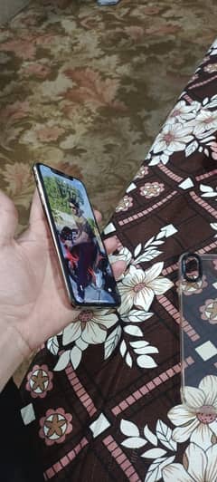 Iphone xs max 64gb pta approved battery health 76