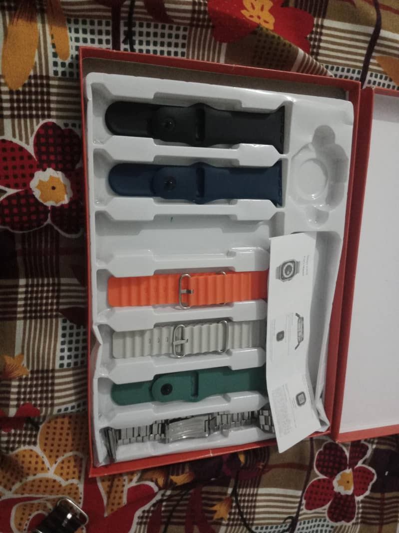 ULTRA WATCH BIG 2.01 INFINITE DISPLAY 1