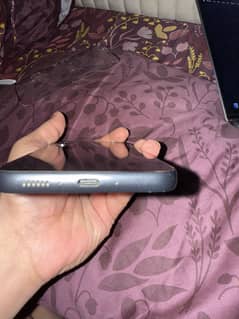 Only 3 months used Samsung A34 5g - does not a single scratch