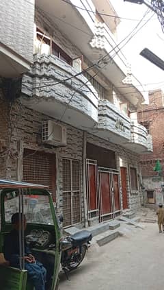 4 Marla corner tripple story house for sale in samanabad