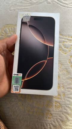 Iphon 16 pro max 256 10/10 battery 100%