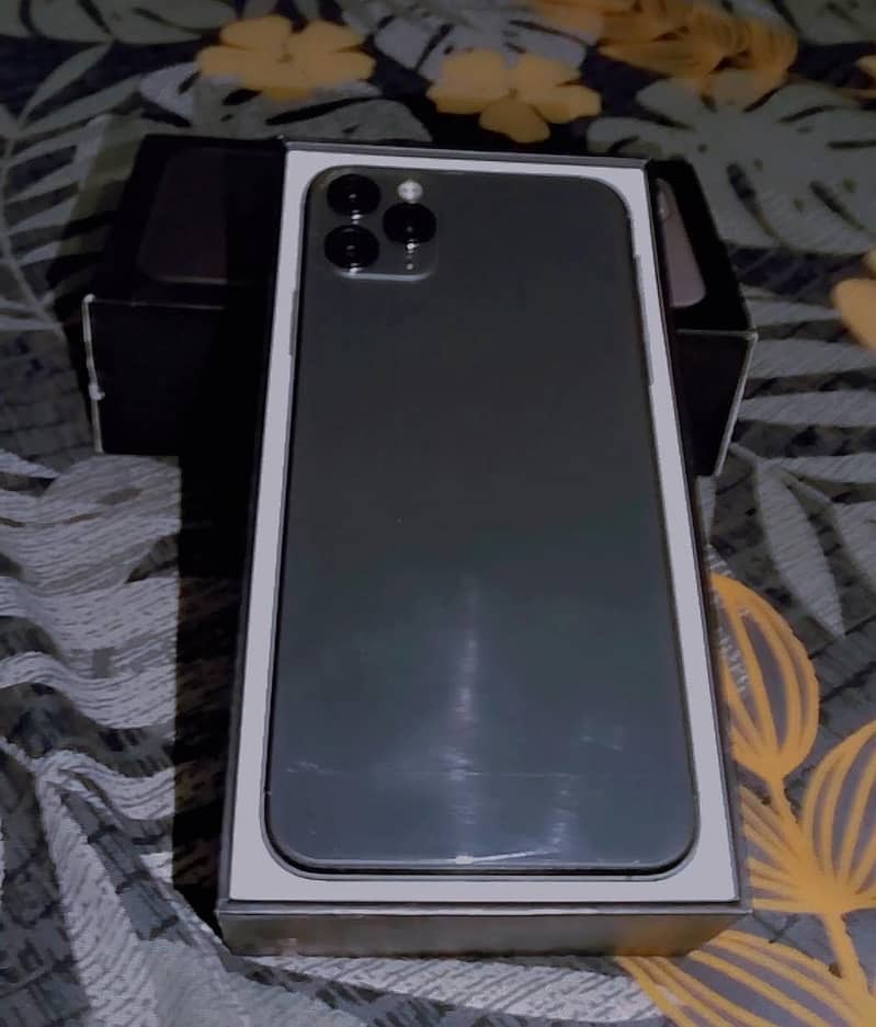 iPhone 11 Pro Max with box pta prove 256 1