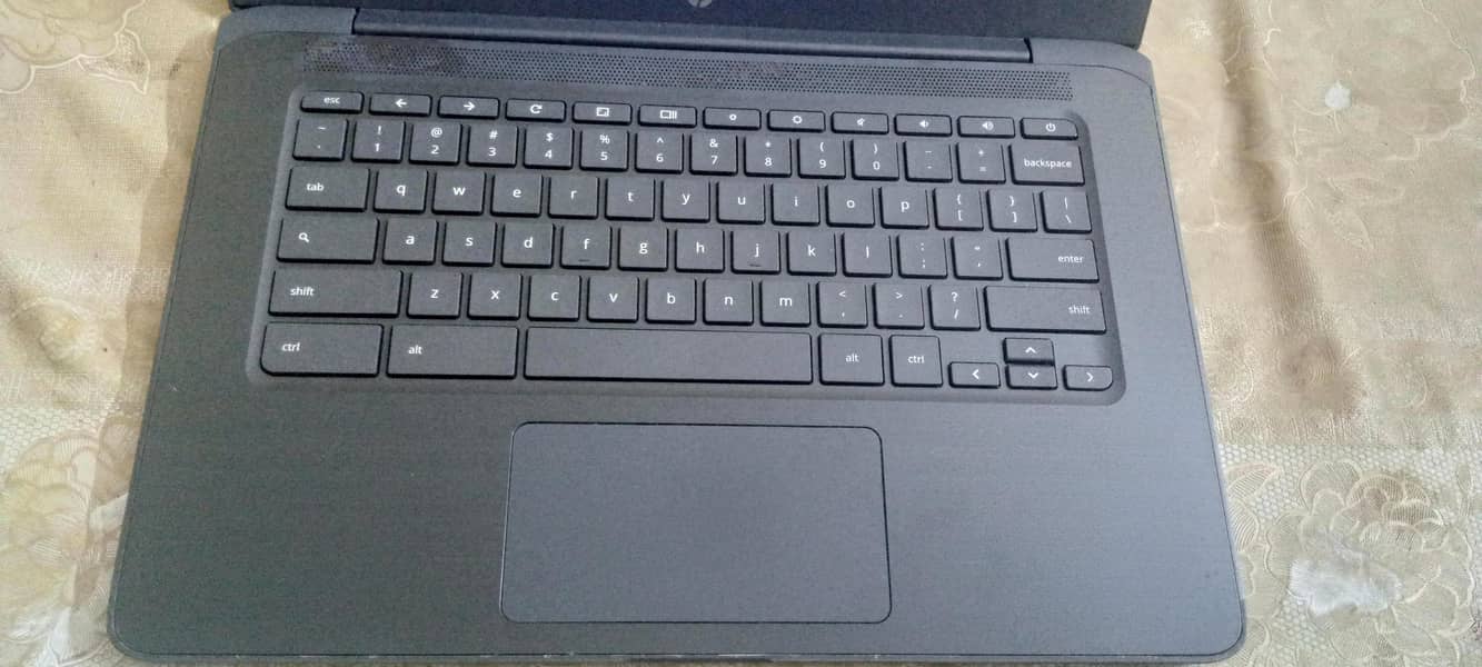 HP 14 G5, 4+32 (Gemini assistant) 2
