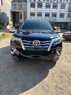 Toyota Fortuner V 2020