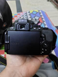 Nikon D5500 (18=55)Vr(ii) Lns
