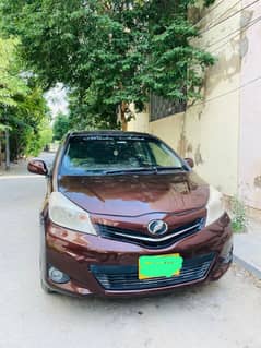 Toyota Vitz 2013 Jewela 1.0 top of the variant