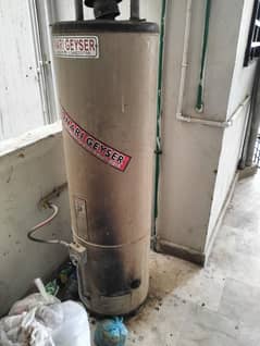 full jumbo size geyser