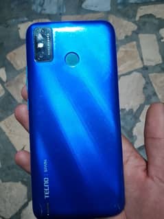 Tecno spark 6go