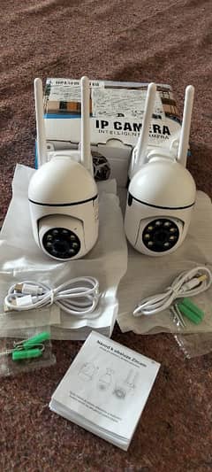 2 new cameras for sale