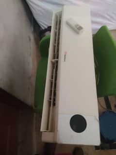Dawlance 1.5 ton chill condition