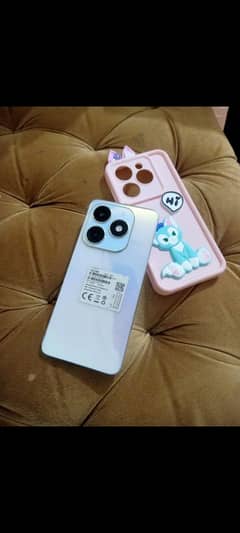 Tecno spark 20