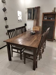 Dining Table with 6 chairs