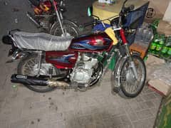 11000 total chala hua neat and clean only serious buyer contact  kary