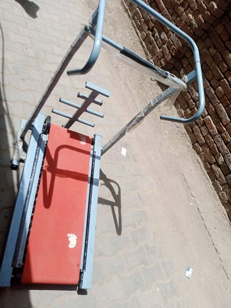 Manual running treadmill in 21 rooler 1