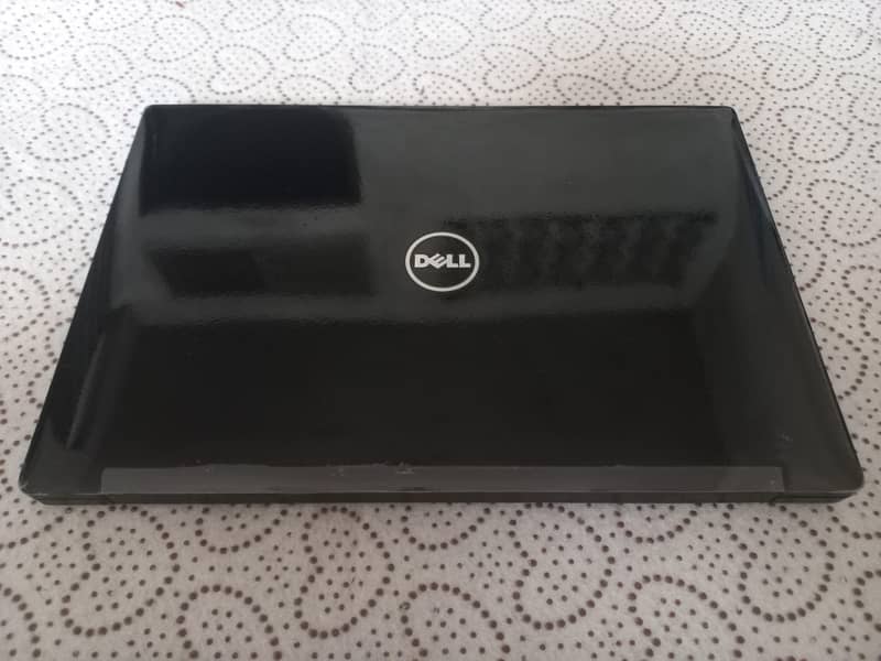Corei5 7thGen 8gb/256ssd 1