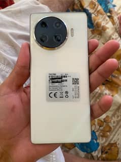 Tecno Spark 20 pro plus