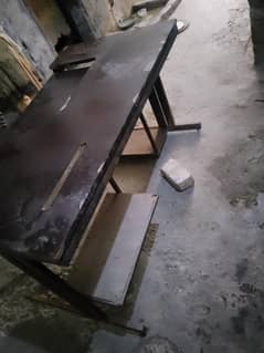 tailer table