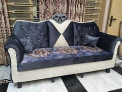 5 seater soffa set brand new Not used Shadi ma bhi dia ja skta (call)