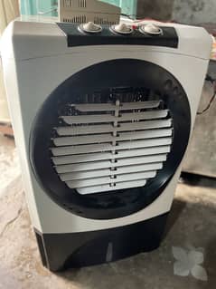 Asia  Air coler lush condition DC urgent sale