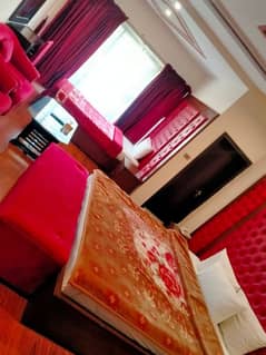 Room available in gust house F. 7