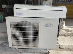 1 ton AC Sabro good condition orejnal gass istor h