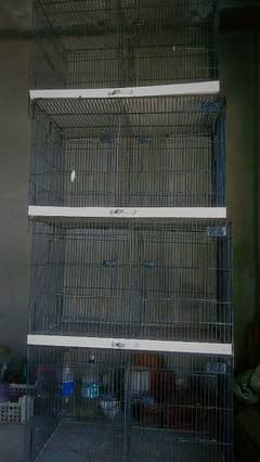 Portion cage for sale in good condition Whatsap 03190748129. . .