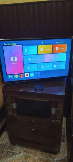 Samsung 32" LED TV with Android Box & Wooden TV Troly All in One Combo