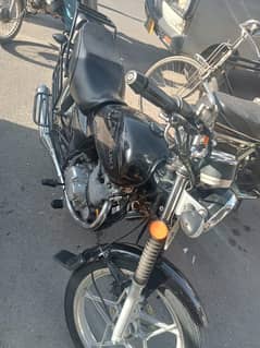 Suzuki GS150
