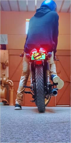 Complete Cafe Racer Bike Accessories For Sale