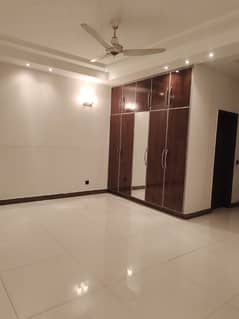1 Kanal Upper Portion For Rent In Johar Town Phase 2 Block G3 Near To Main Canal Road