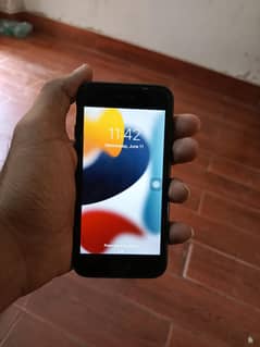 Iphone 7 (PTA Approved/128gb)