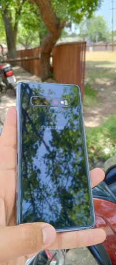 S10 plus Non pta with small dot