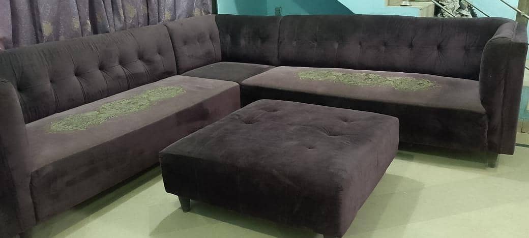l shape sofa with center table 1
