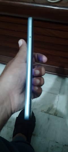 ZTE  4/64mobile ok full box he Koi fold nahin hai okay