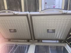 DAWLANCE DEEP FREEZER . DOUBLE DOOR .