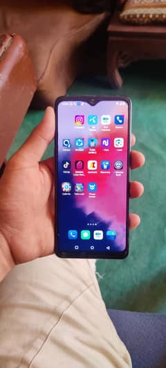 one plus7t PTA approved 8/128GB  90fps pubg