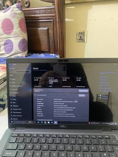 DELL laptop 10th generation condition 10/10, 512gb memory ,16gb rom ,
