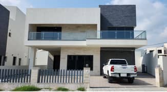 Brand New Corner Villa With Swimming Pool