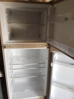 Dawlance freezer