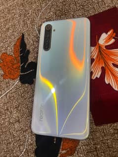 Realme 6 8/128 with box and charger